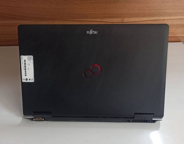 fujitsu E751-stock-laptop